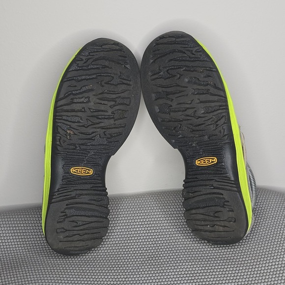 Keen Whisper Womens Size 7 Sandals Grey/Green Bungee Cord Water Shoes - Picture 8 of 8